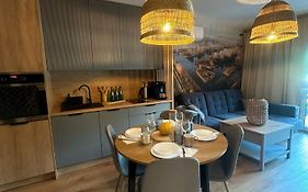Apartament 8 Z Ogrodkiem I Prywatna Sauna, Rowery, Spacery W Dolinie Baryczy - 5D Apartamenty