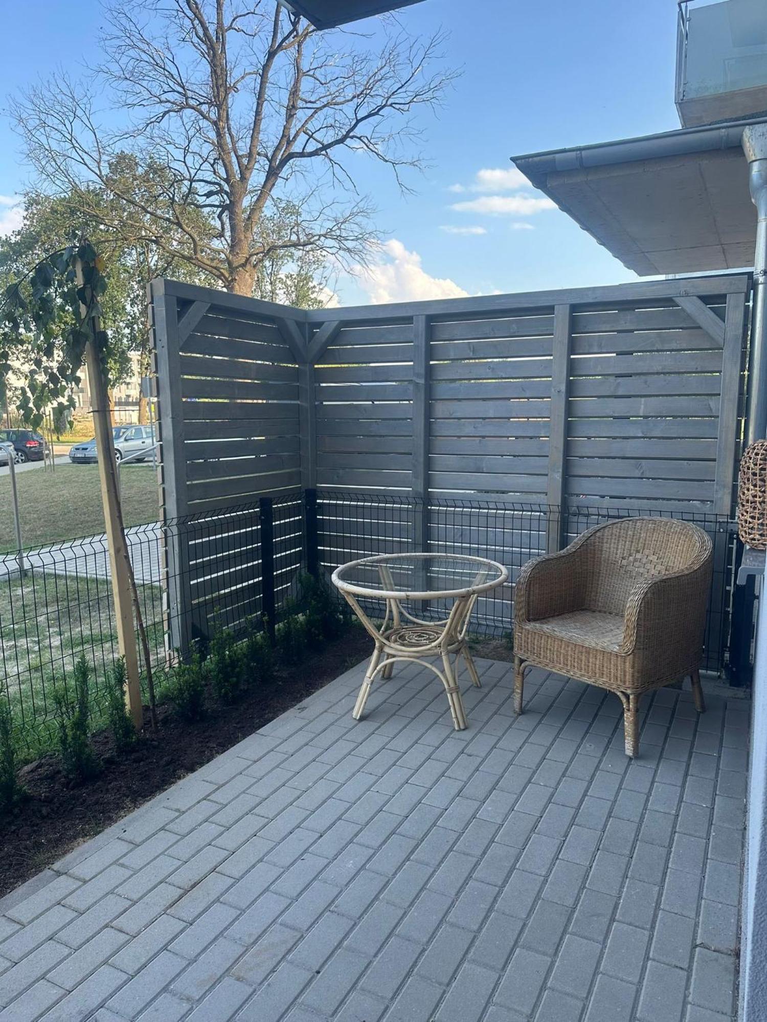 Apartament 8 Z Ogrodkiem I Prywatna Sauna, Rowery, Spacery W Dolinie Baryczy - 5D Apartamenty Milicz Zewnętrze zdjęcie