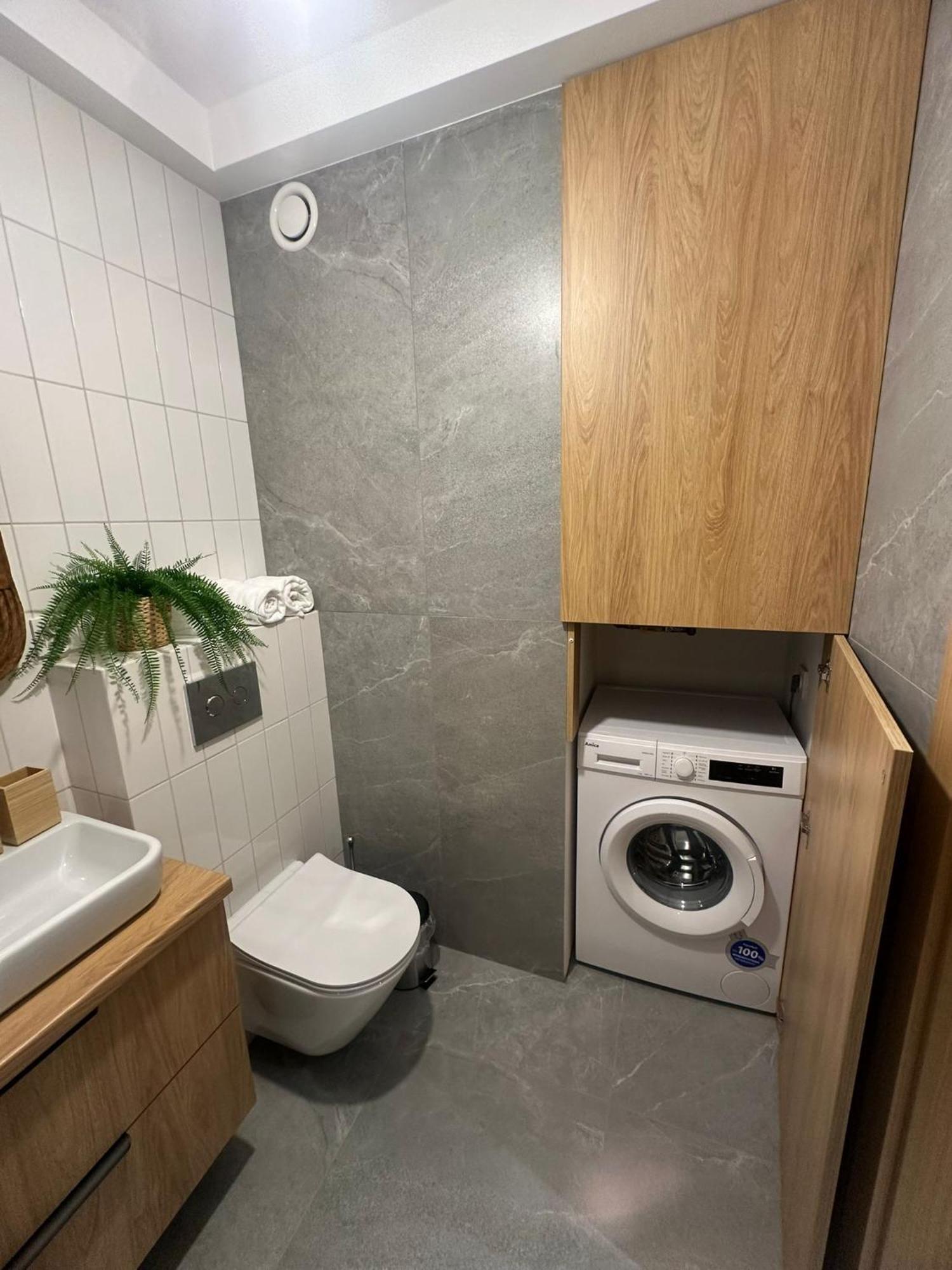 Apartament 8 Z Ogrodkiem I Prywatna Sauna, Rowery, Spacery W Dolinie Baryczy - 5D Apartamenty Milicz Zewnętrze zdjęcie